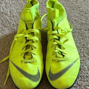 Nike 5.5Y Mercurial Indoor Soccer Cleats